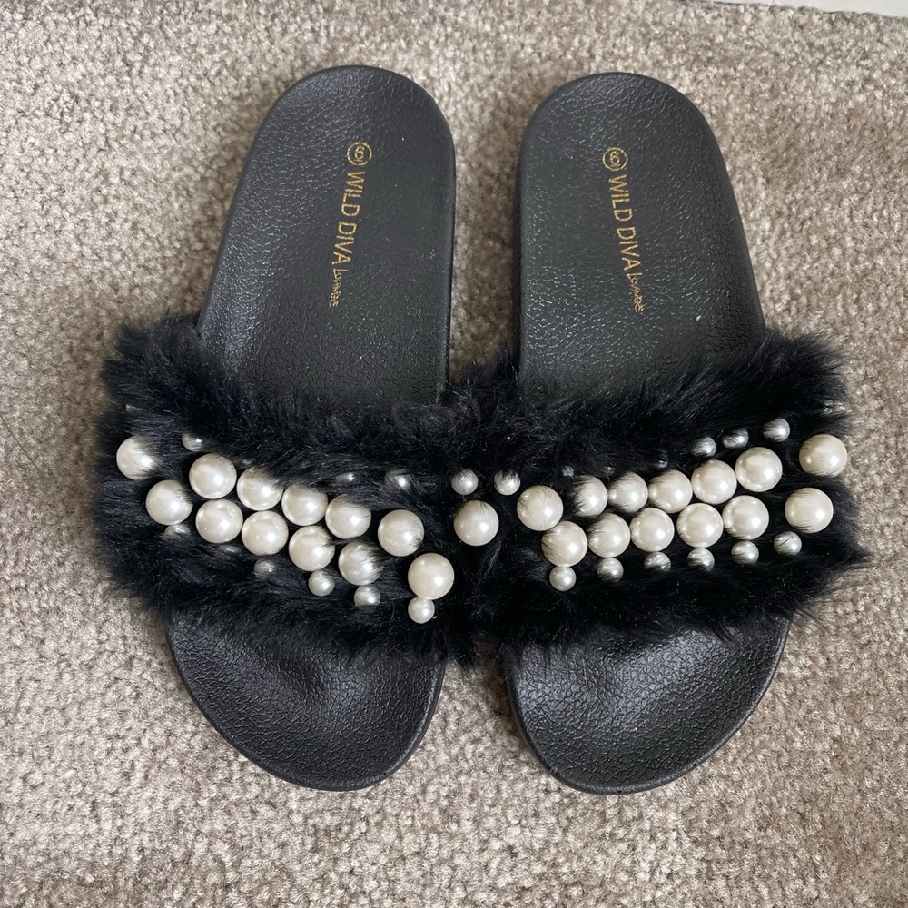 Black slides